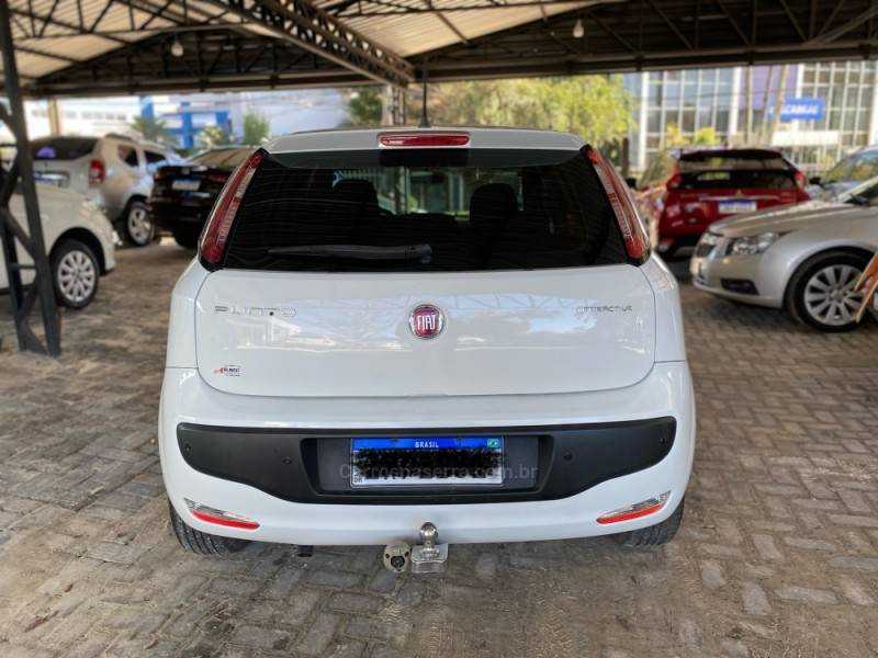 FIAT - PUNTO - 2016/2016 - Branca - R$ 47.800,00