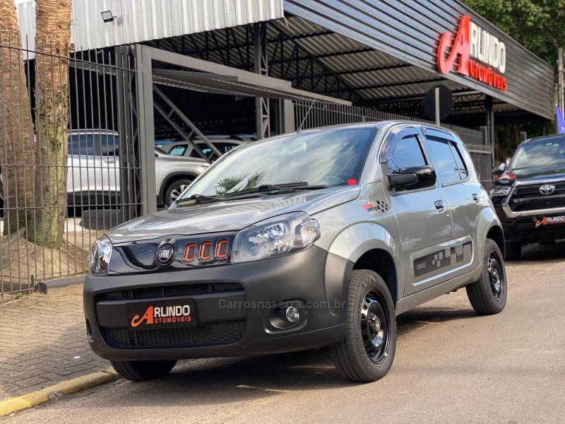 FIAT - UNO - 2014/2014 - Cinza - R$ 34.800,00