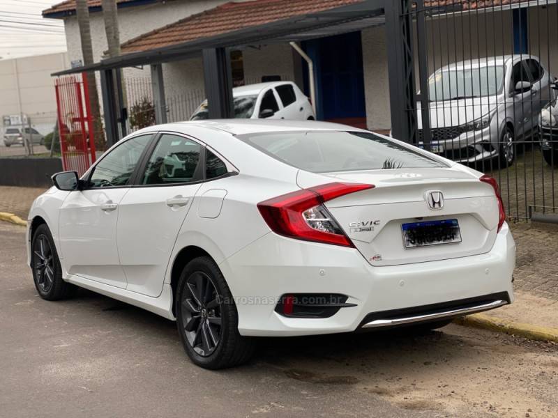 HONDA - CIVIC - 2021/2021 - Branca - R$ 129.800,00