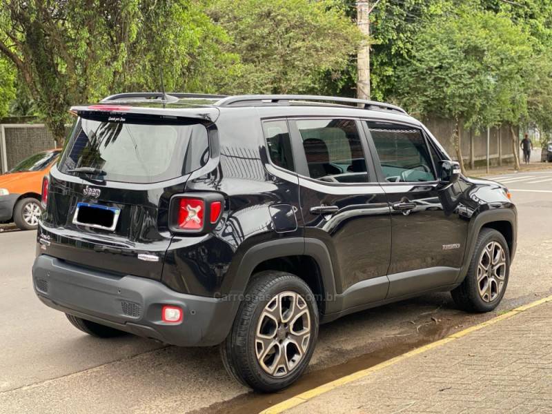 JEEP - RENEGADE - 2018/2018 - Preta - R$ 97.800,00