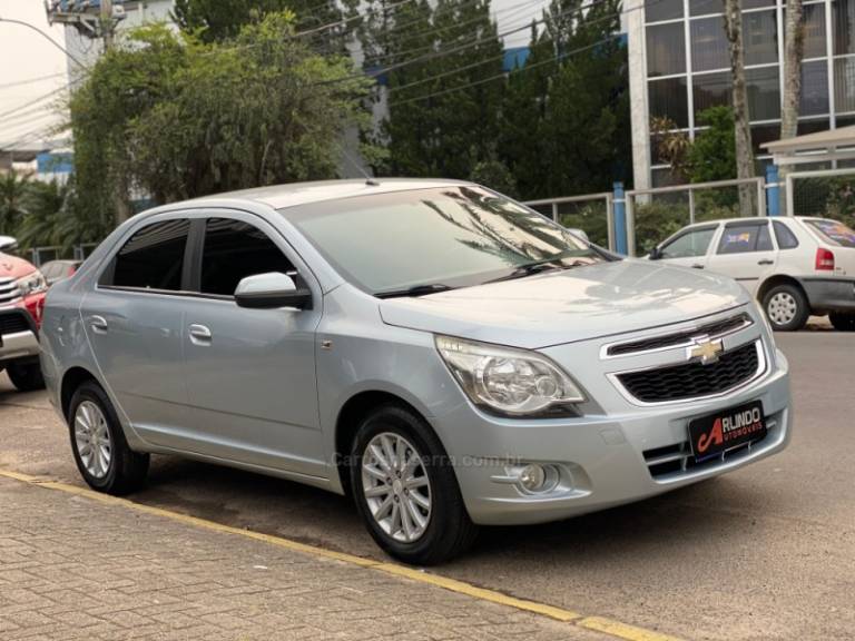 CHEVROLET - COBALT - 2012/2012 - Prata - R$ 42.800,00