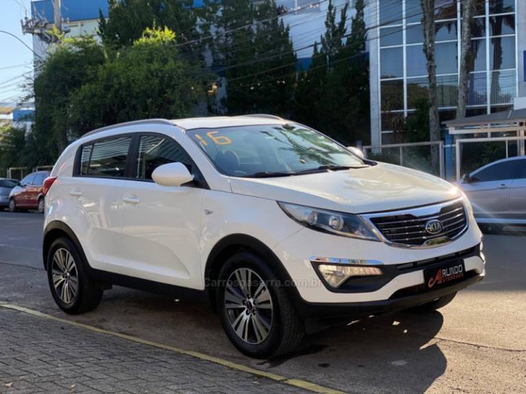 KIA MOTORS - SPORTAGE - 2016/2016 - Branca - R$ 88.800,00