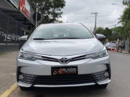 TOYOTA - COROLLA - 2018/2018 - Prata - R$ 105.800,00