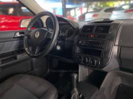 VOLKSWAGEN - POLO - 2008/2009 - Preta - R$ 34.800,00