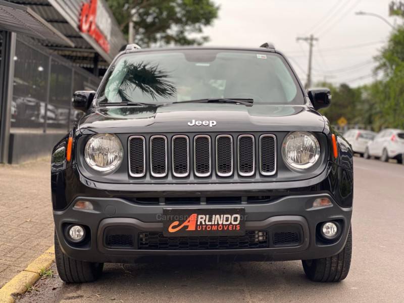 JEEP - RENEGADE - 2018/2018 - Preta - R$ 97.800,00