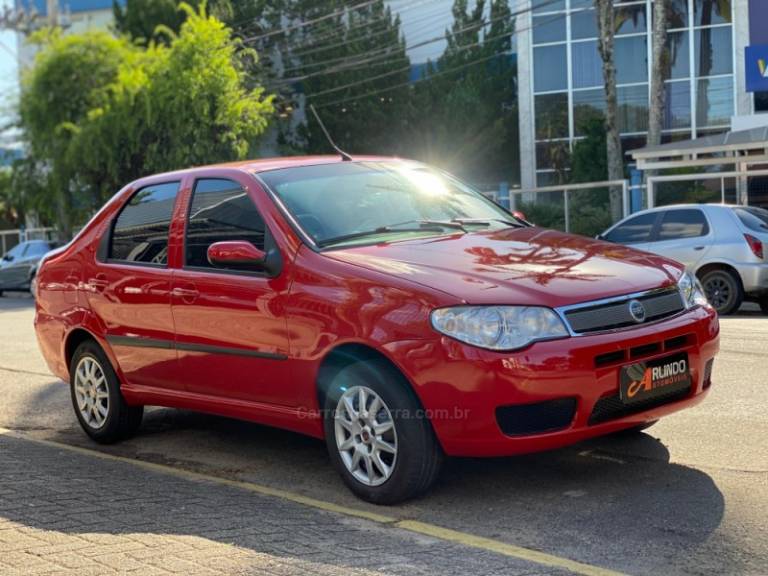 FIAT - SIENA - 2007/2007 - Vermelha - R$ 27.800,00