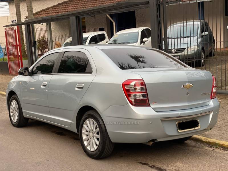 CHEVROLET - COBALT - 2012/2012 - Prata - R$ 42.800,00