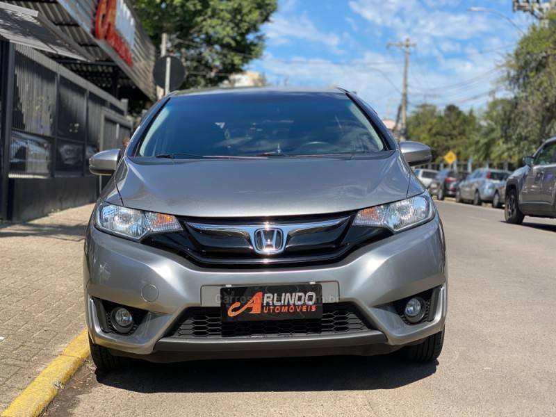 HONDA - FIT - 2016/2016 - Cinza - R$ 69.800,00