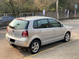 VOLKSWAGEN - POLO - 2008/2008 - Prata - R$ 35.800,00