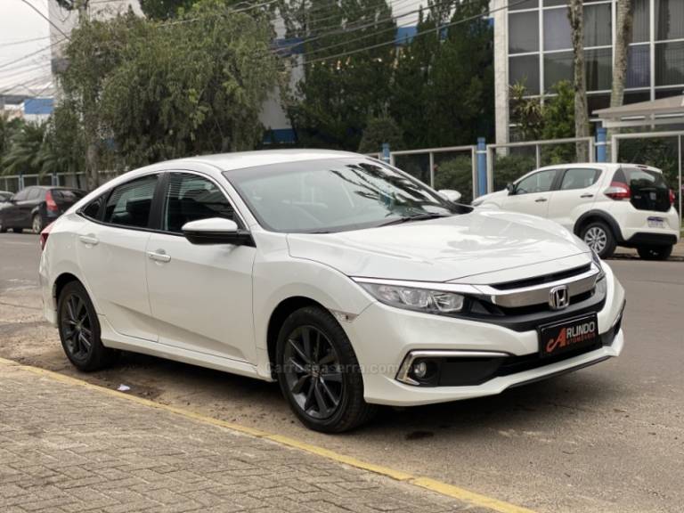 HONDA - CIVIC - 2021/2021 - Branca - R$ 129.800,00