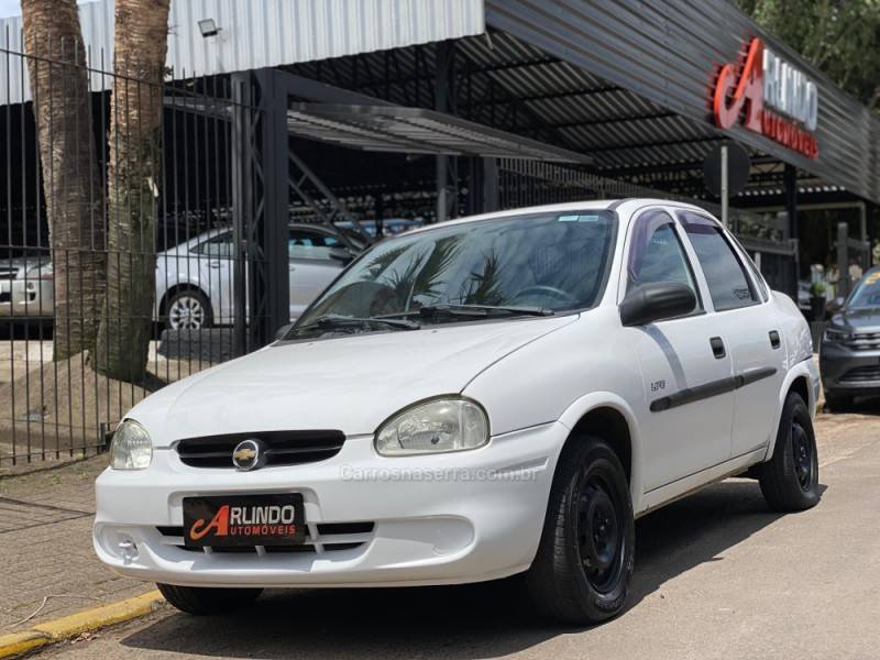 CHEVROLET - CLASSIC - 2008/2008 - Branca - R$ 19.800,00