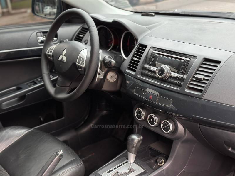 MITSUBISHI - LANCER - 2014/2014 - Preta - R$ 59.800,00