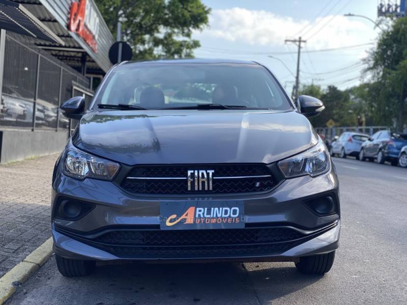 FIAT - CRONOS - 2022/2022 - Cinza - R$ 79.800,00