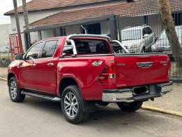 TOYOTA - HILUX - 2018/2018 - Vermelha - R$ 205.800,00