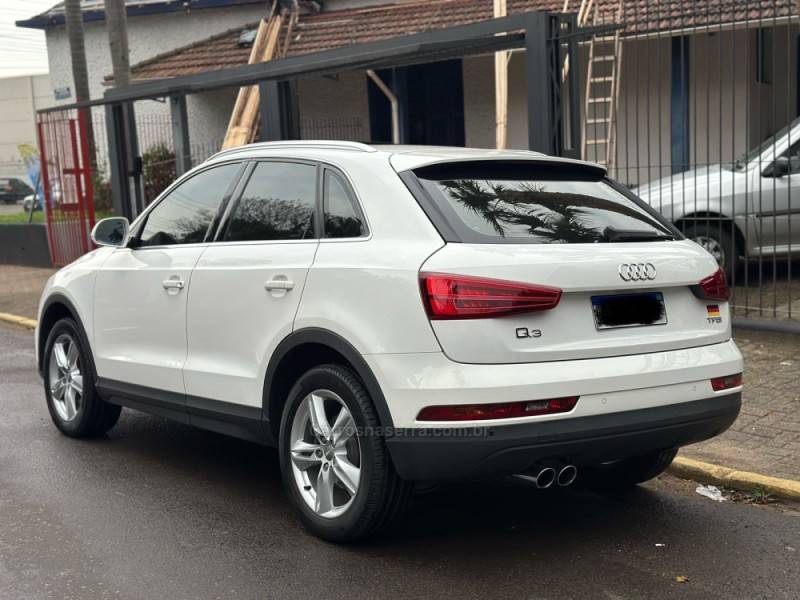 AUDI - Q3 - 2016/2016 - Branca - R$ 105.800,00