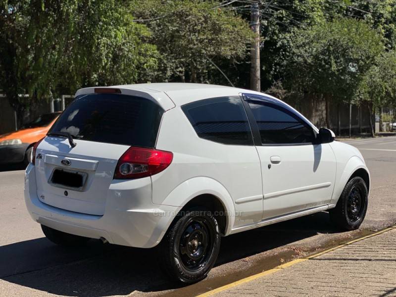 FORD - KA - 2011/2011 - Branca - R$ 23.800,00